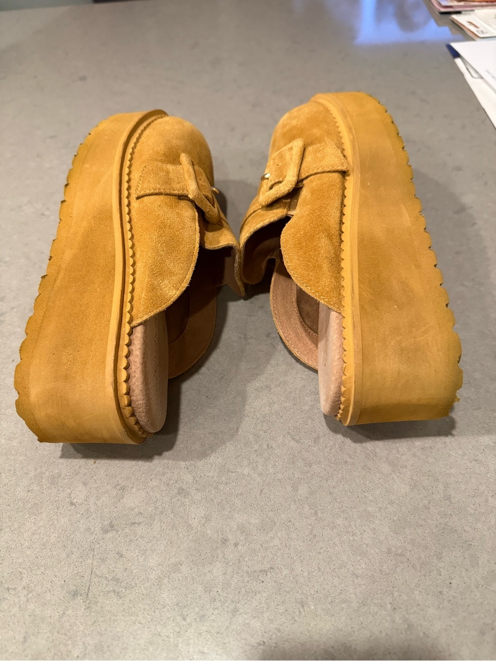 Seychelles Mustard Suede Platform Mule with Buckle Size 8 Worn once - Picture 10 of 13